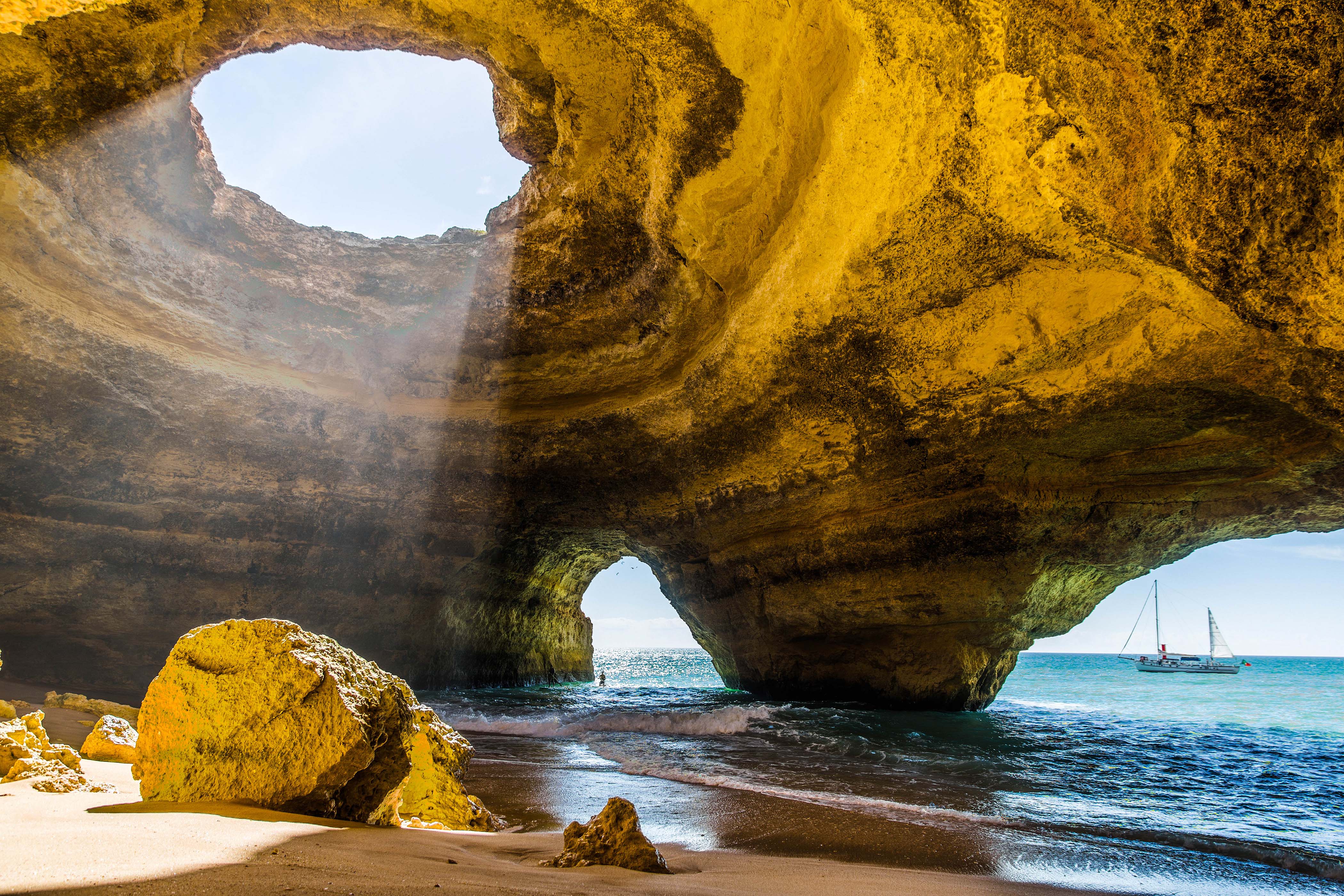 Benagil cave, Portugal shutterstock_419205808-2