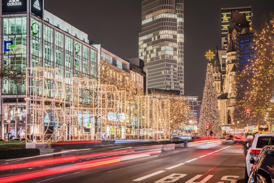 Charlottenburg, Tauentzienstrasse, Gedächtniskirche, Weihnachtsbeleuchtung in Berlin