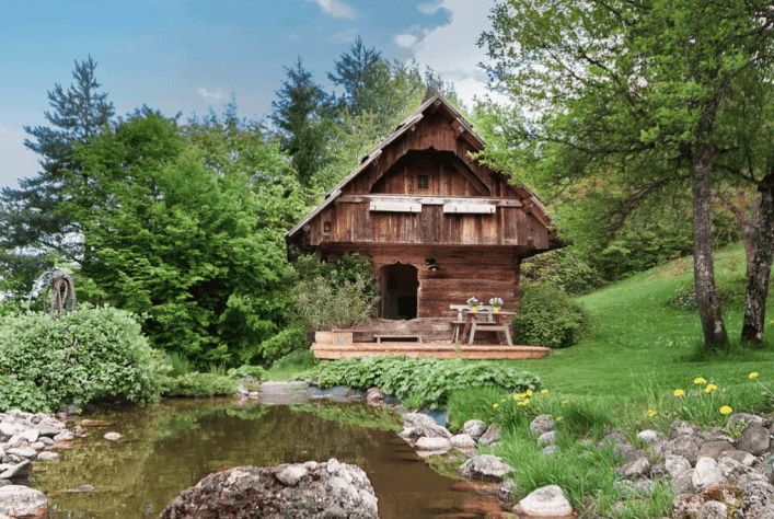 Airbnb2a-707×474-1-1